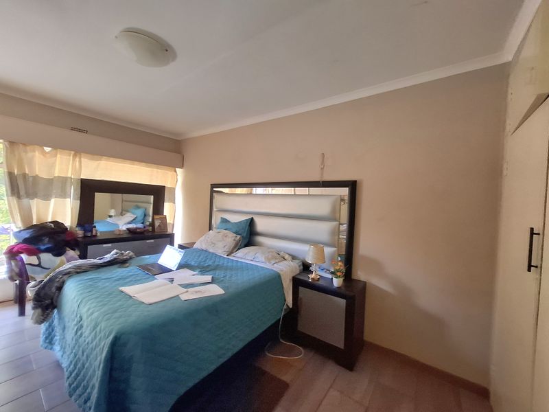 Dual Mandate! - Photo 9