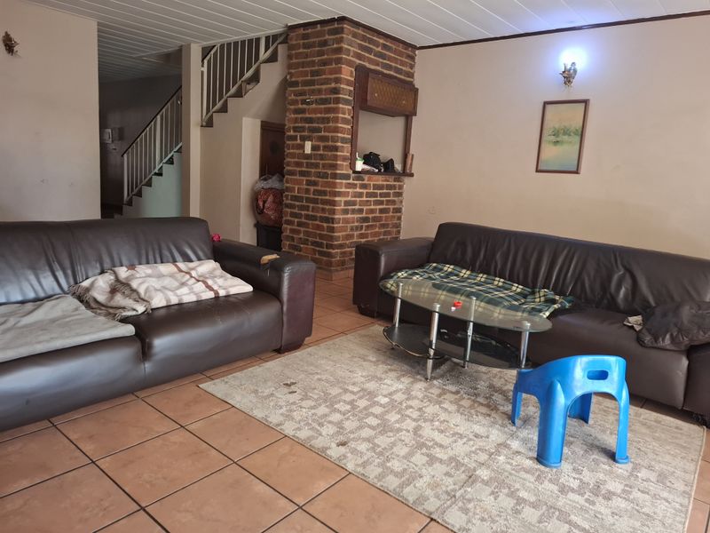 Dual Mandate! - Photo 2