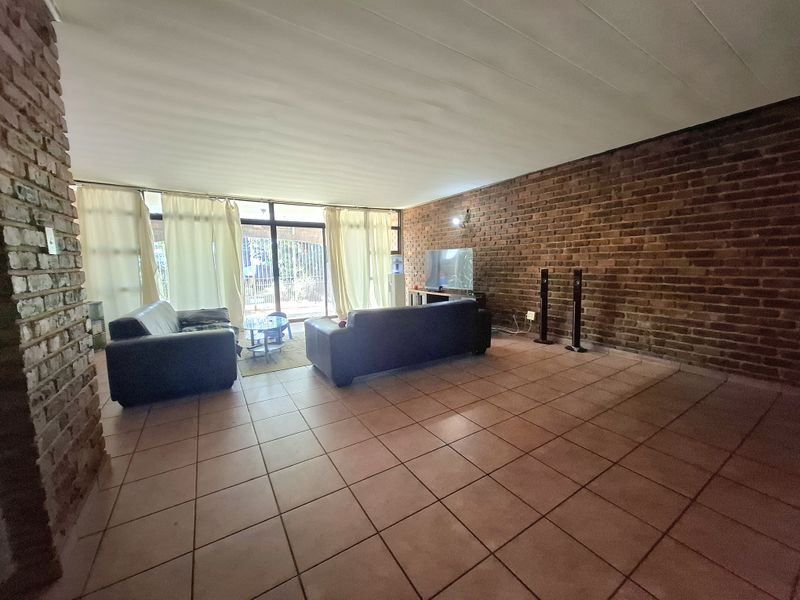 Dual Mandate! - Photo 3