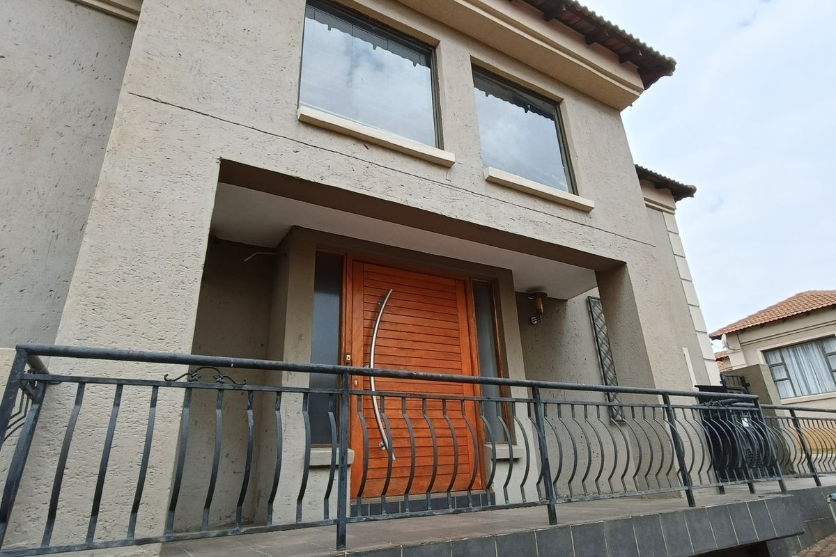 Property for sale in Reyno Heights! - Photo 2