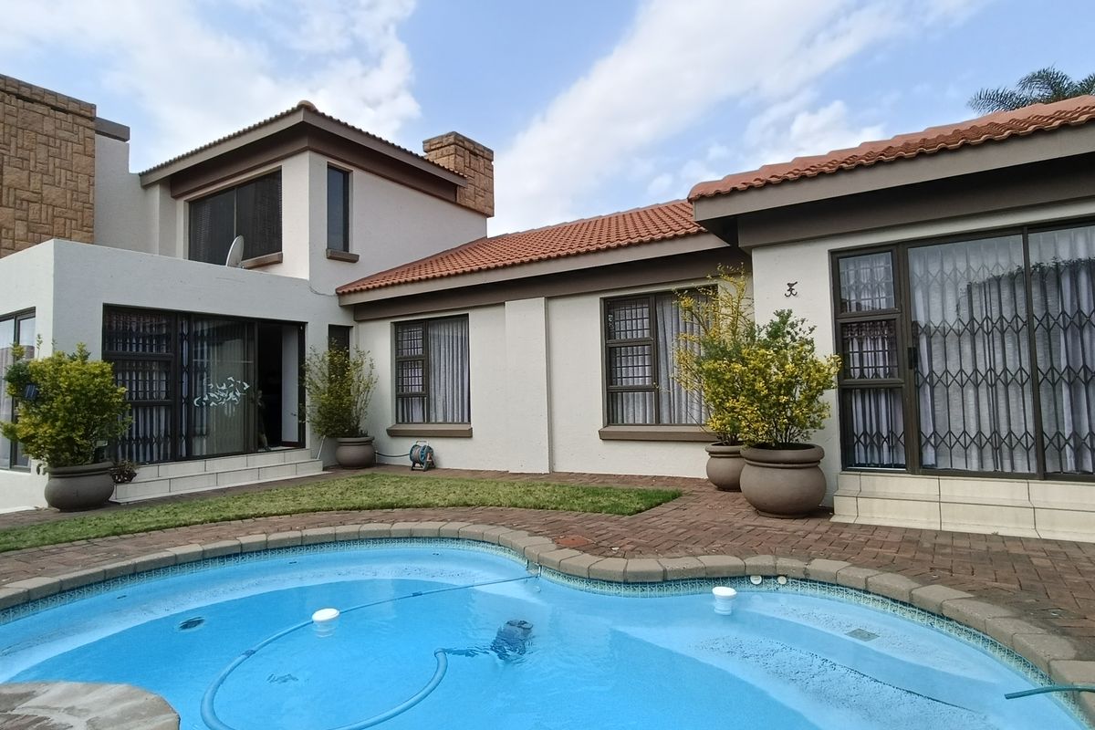 Beautiful property for sale in Arabella estate. - Photo 2