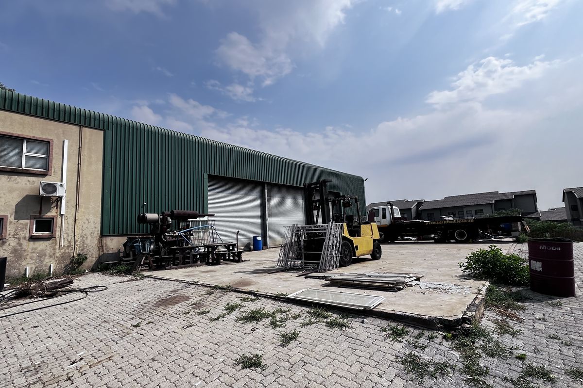 Small Holding For Sale In Benoni - Photo 5