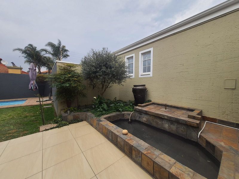 Magnificent Townhouse In The Prime Location Of SW 5 Proper Exclusive Estate - Photo 5