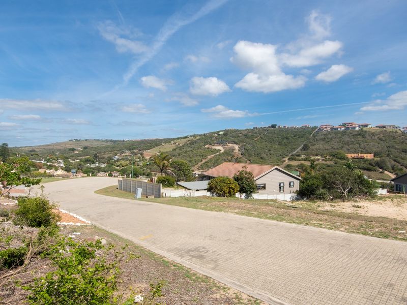 Vacant Land for Sale – Prime Location with Sea & Mountain Views - Photo 5