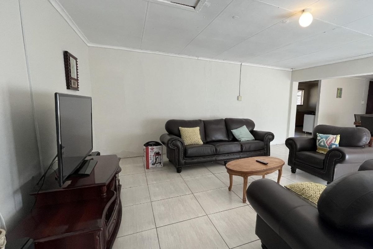 Spacious Family Home with Endless Potential - Photo 4