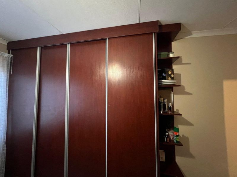 3 Bedroom Townhouse for Sale in Bendor - Photo 8