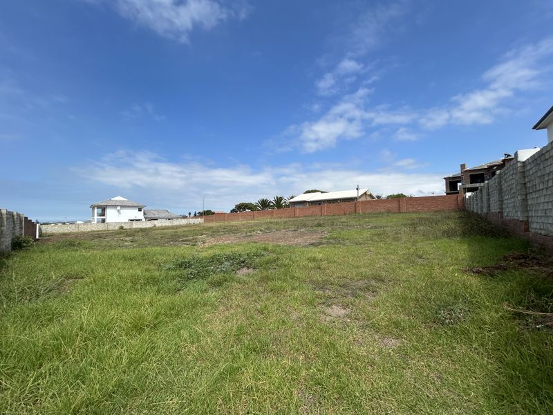 🏡 Prime Vacant Stand in Prestigious Jeffreys Bay Estate - Photo 4