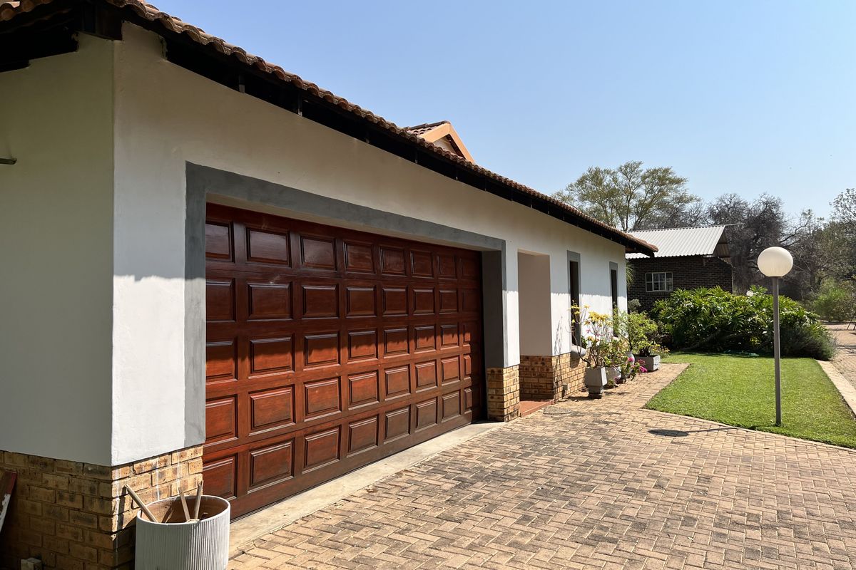 Tranquil Bushveld Living in Secure Gated Estate – Bela Bela - Photo 5