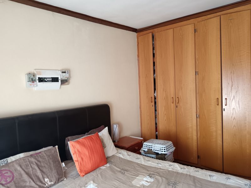 Stylish 2-Bedroom Townhouse with Space, Security & Charm - Photo 10