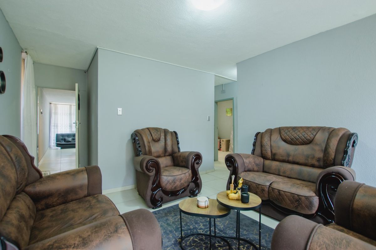 Modern 2-Bedroom Apartment for Sale in Heidelberg Central - Photo 3