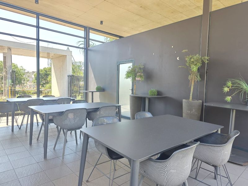 Modern 2-Bedroom Apartment with Lifestyle Amenities in the Heart of Ballito - Photo 4