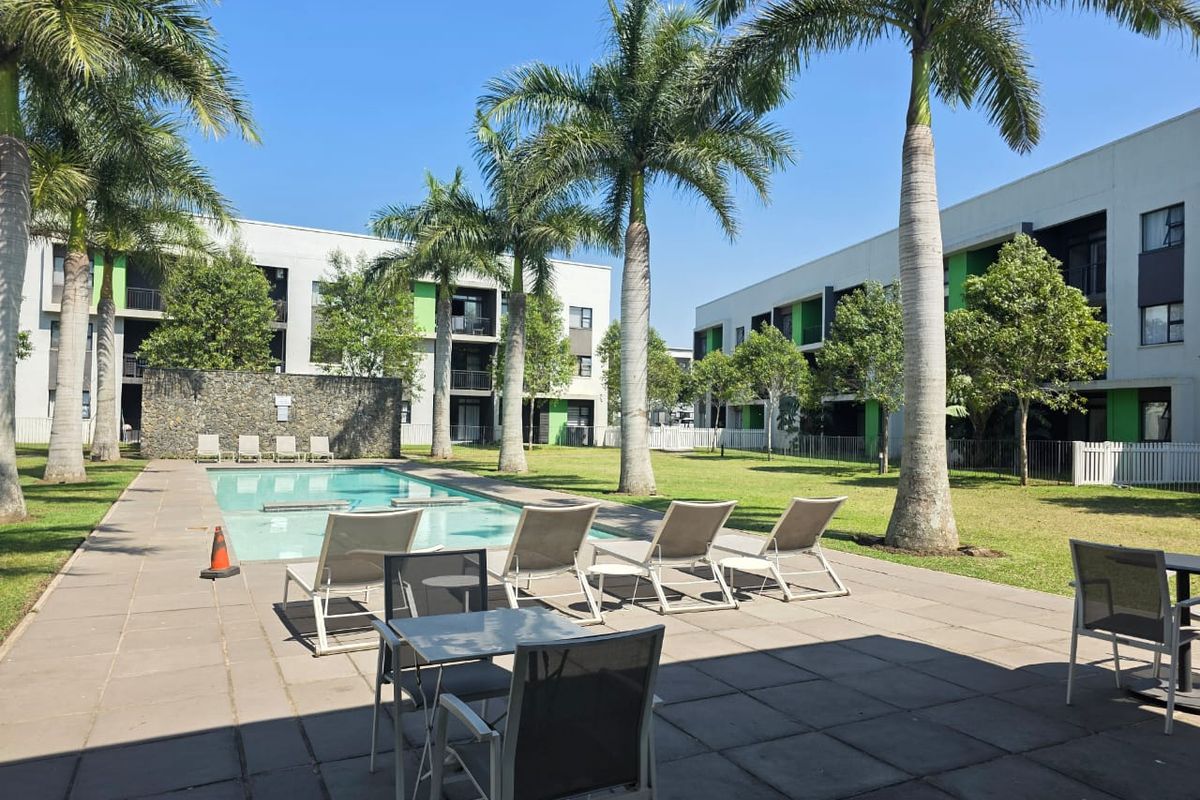 Modern 2-Bedroom Apartment with Lifestyle Amenities in the Heart of Ballito - Photo 3