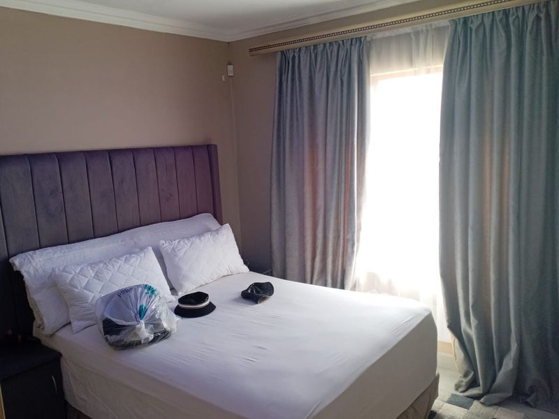 2-Bedroom Duplex with Open-Plan Design - Photo 9