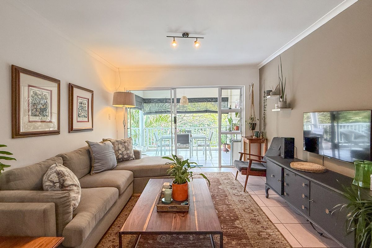 New Sole Mandate located in the secure Kingston Estate on Simbithi Drive, Ballito. - Photo 5