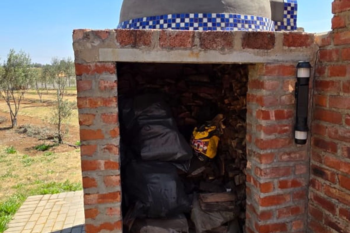 Olive & Lavender Lifestyle Farm – 2.14 Hectares - Photo 4