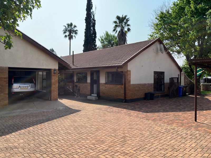 FLORA GARDENS!!! - Photo 4