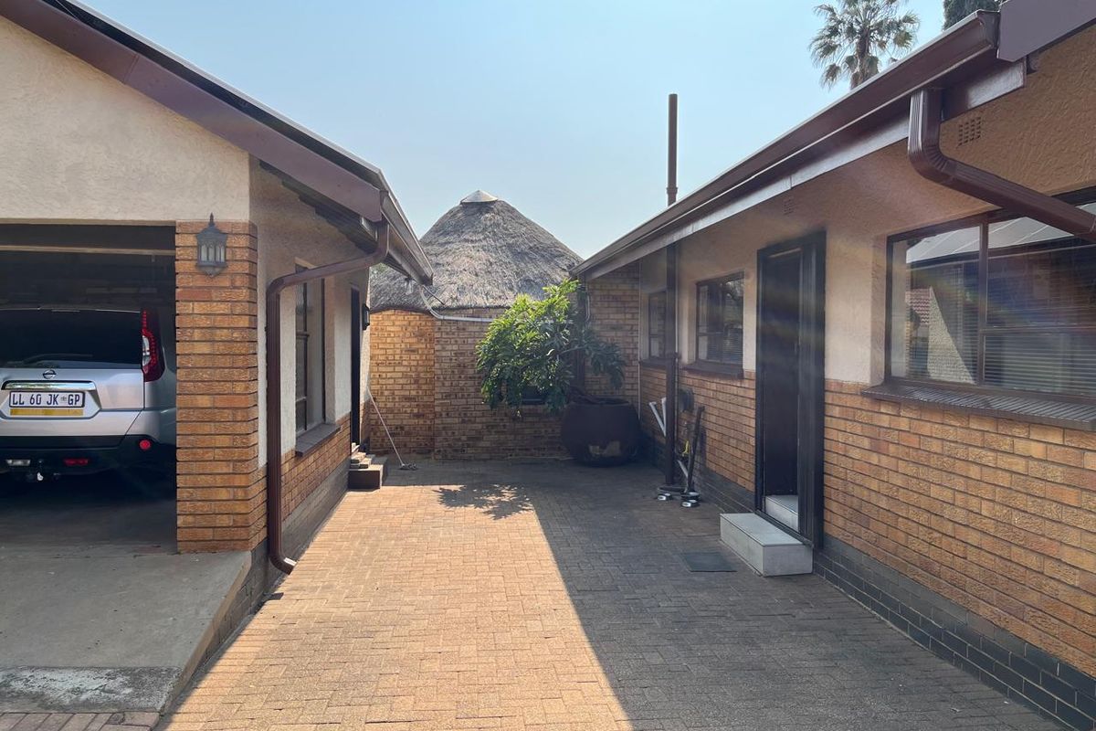 FLORA GARDENS!!! - Photo 5