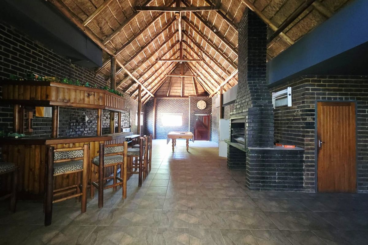 Dream Home for Sale in Vaalpark – Prime Location Close to All Amenities - Photo 2