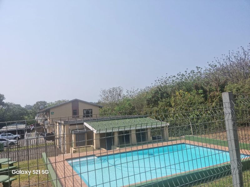 Safe and Secure Complex - Photo 3