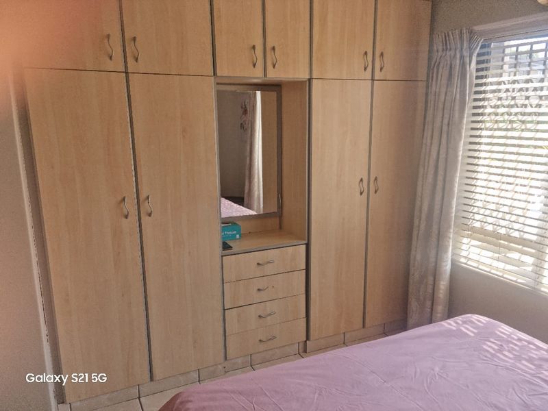 Safe and Secure Complex - Photo 5