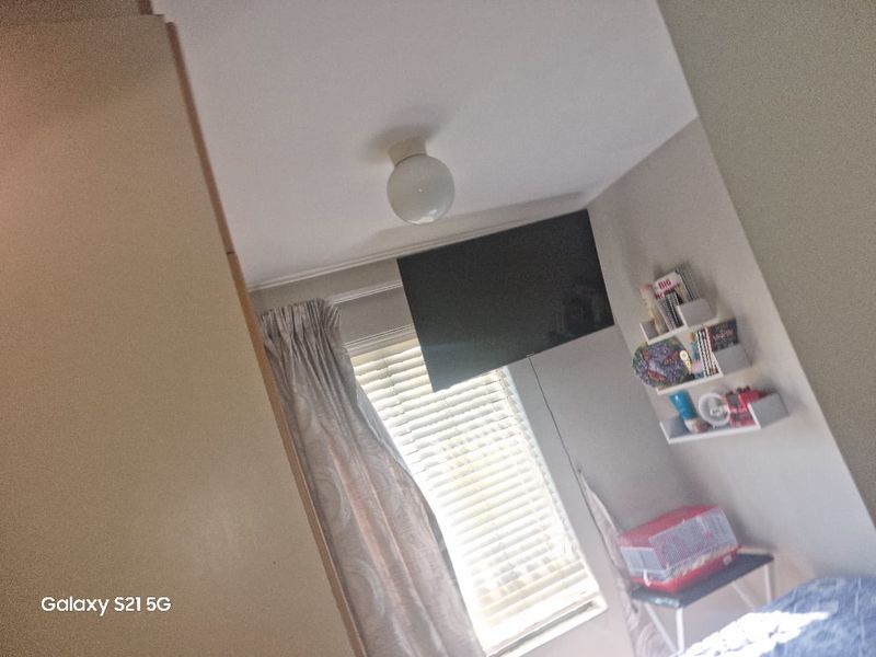 Safe and Secure Complex - Photo 8