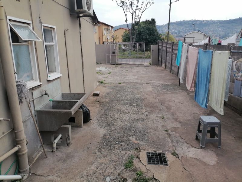 10 Minutes from Gateway - Photo 3