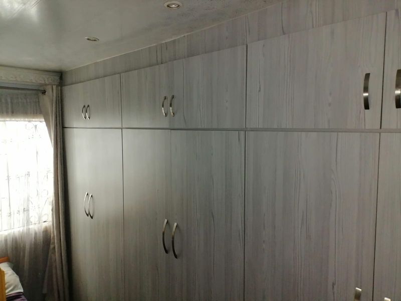 10 Minutes from Gateway - Photo 6