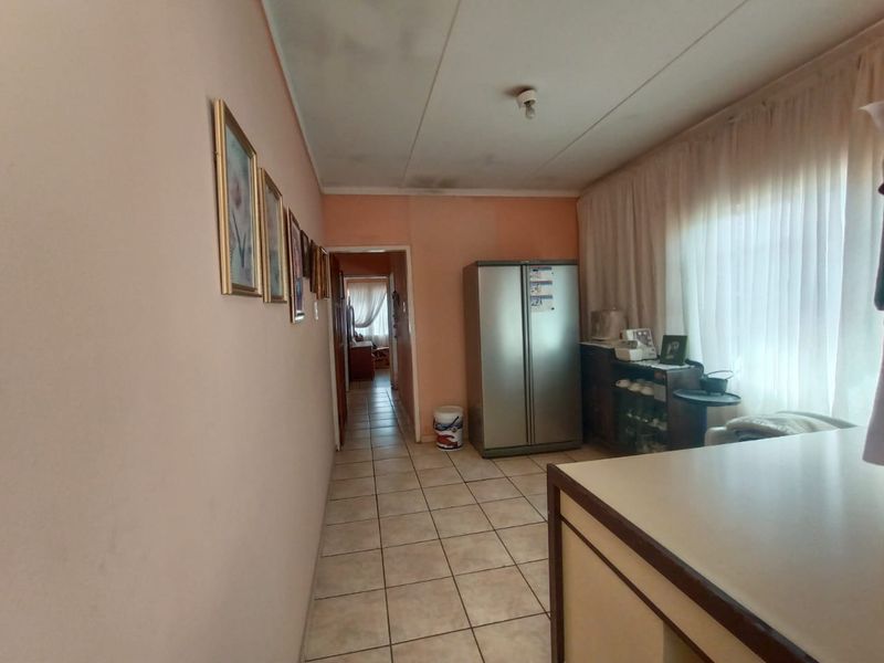 !MASSIVE INVESTMENT You can Create!  !This is a Bargain Buy! - Photo 4