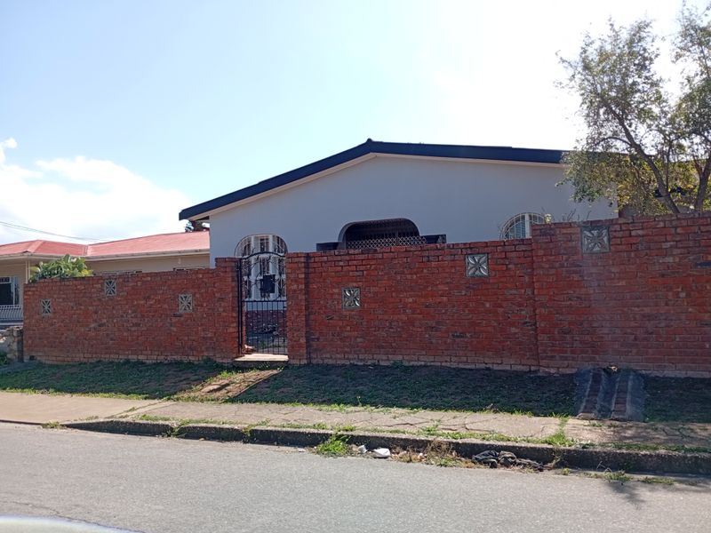 3 Bedroom house for sale in Jubilee park - Photo 3