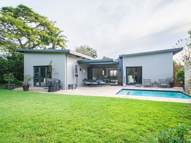 Elegant, Modern and spacious home in Ballito - Photo 3
