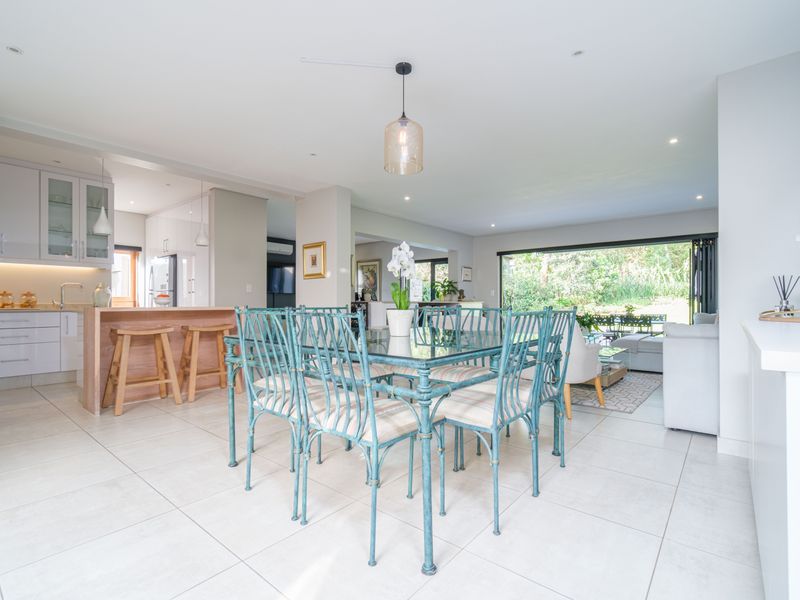 Elegant, Modern and spacious home in Ballito - Photo 7