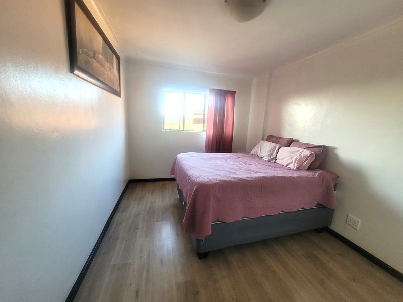 2 Bedroom Apartment in Zwartkop No Loadshedding and Priced to Sell - Photo 10
