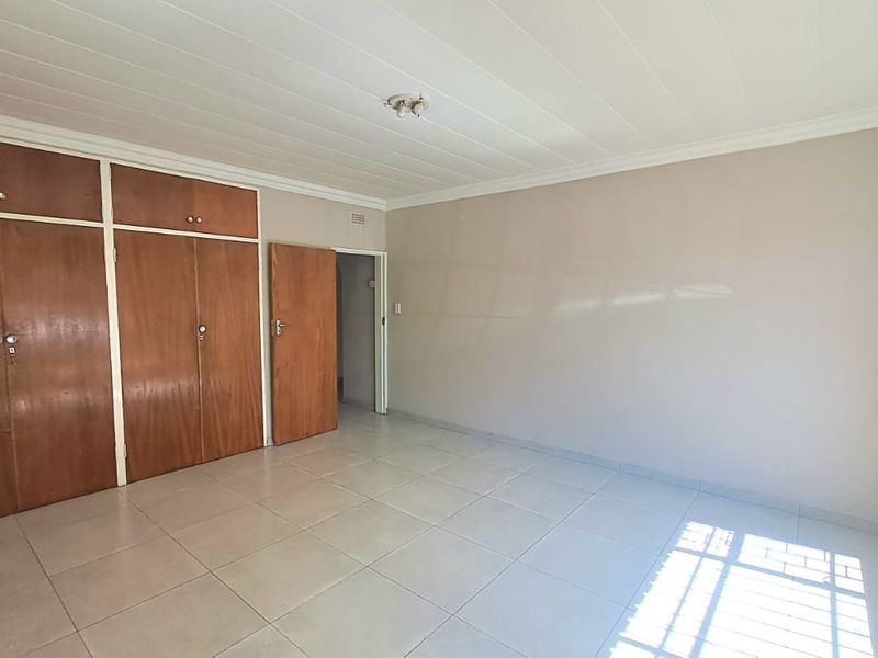 Charming 2-Bedroom Apartment to Let in Three Rivers - Photo 4