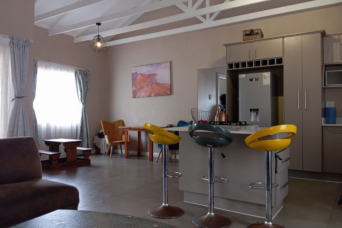 Neat 3-Bedroom Family Home – Open to Offers - Photo 2