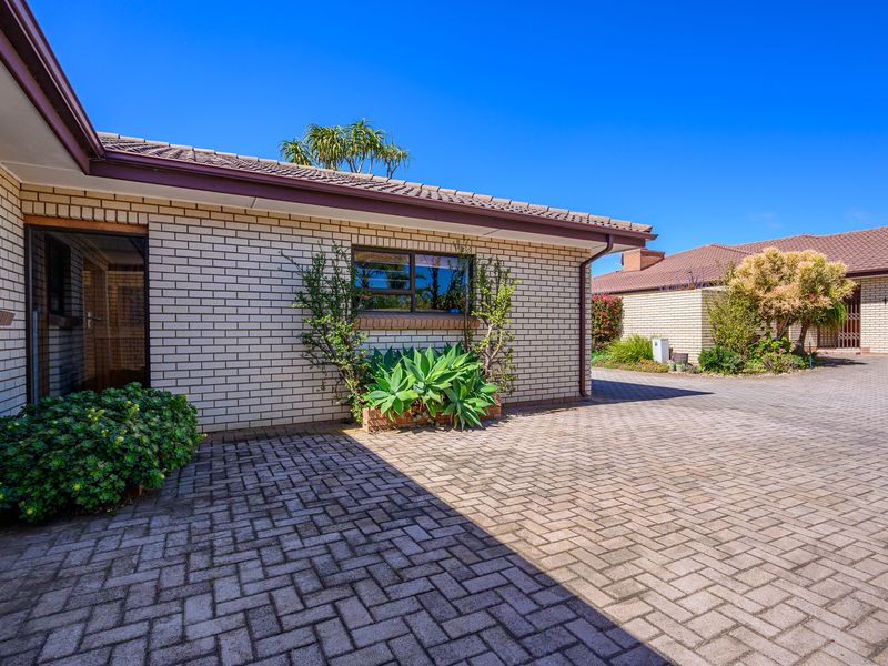 The Heart of the Complex - A Home That Has It All - Photo 8