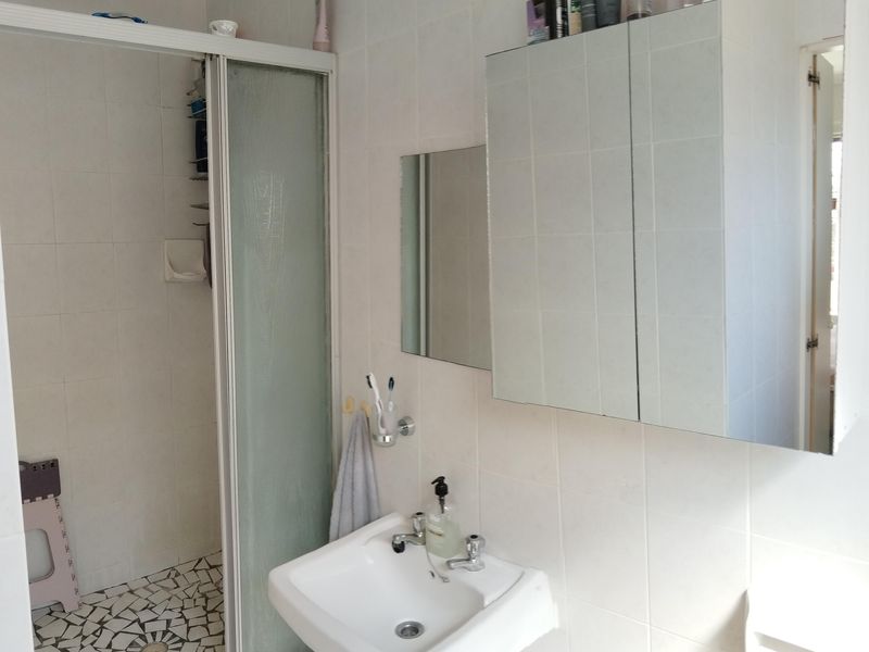 Your Perfect Corner of Comfort Awaits in Strelitzia Park! - Photo 8