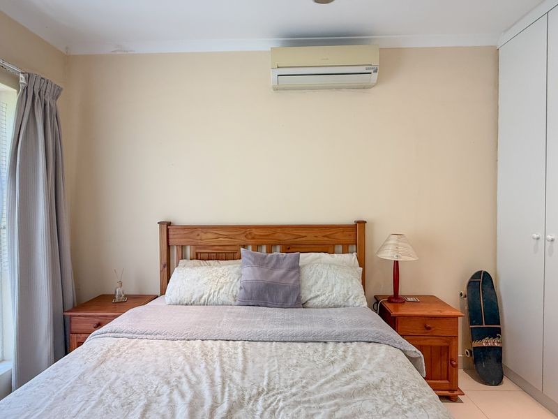 Spacious 4-Bedroom Duplex in Prime Location in Shakas Rock - Photo 10