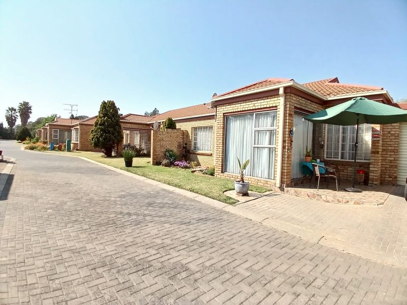 Move in ready, Retirement Home in Secure Complex in Sasolburg - Photo 3