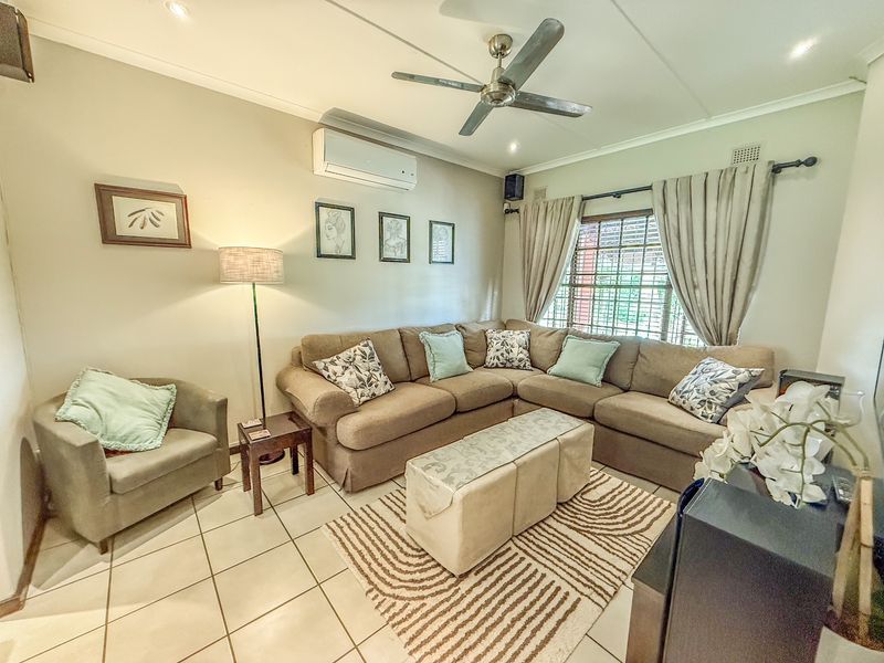 House Pending Sale In Empangeni - Photo 4