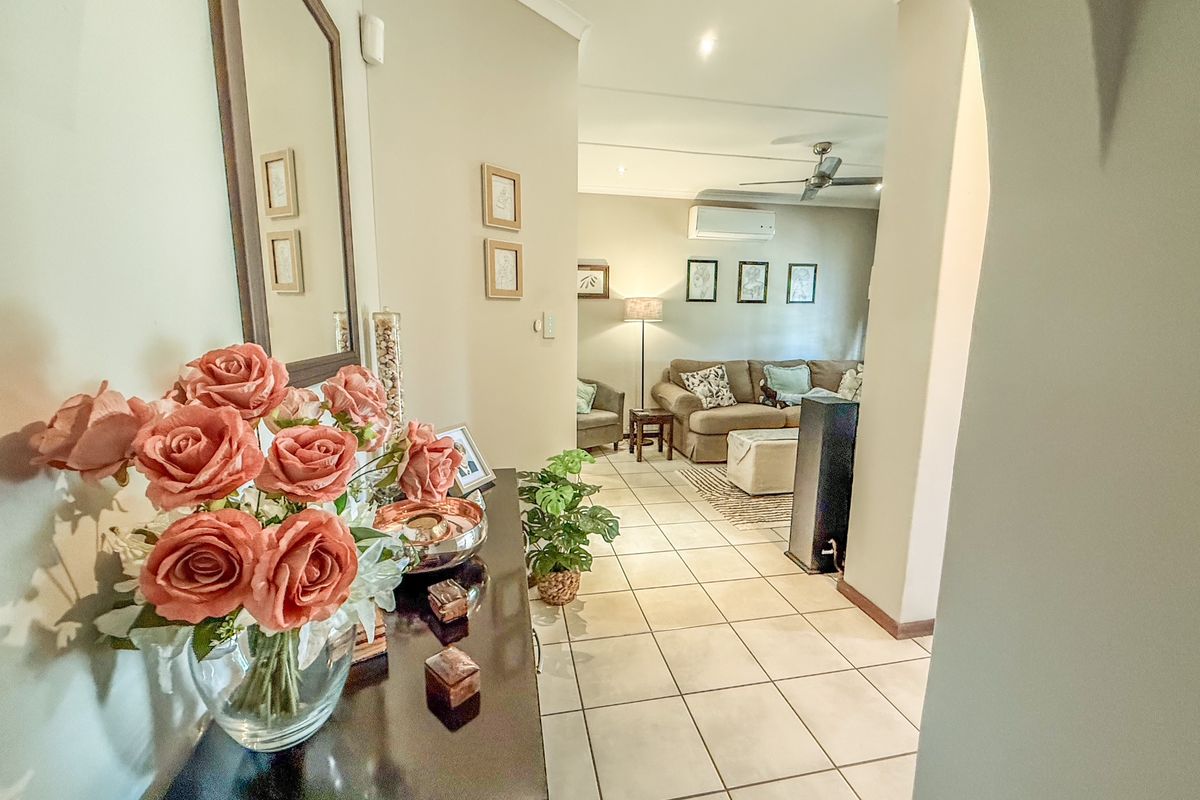 House Pending Sale In Empangeni - Photo 2