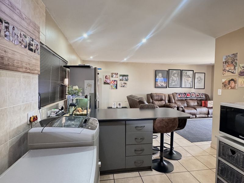 Ground-Floor Apartment with Private Garden at Reyno Views - Photo 3