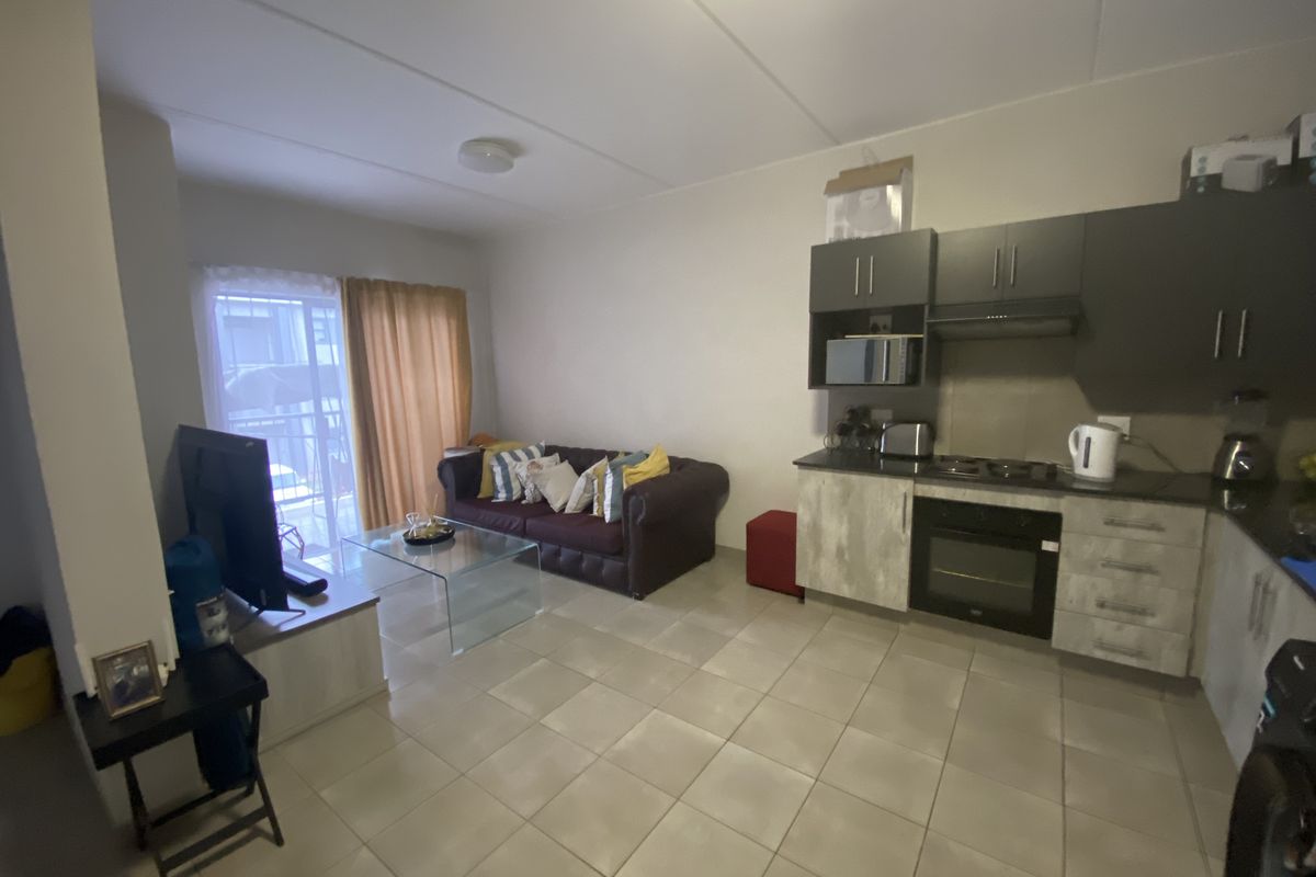 2 Bedroom Apartment in Rynfield Benoni - Photo 5