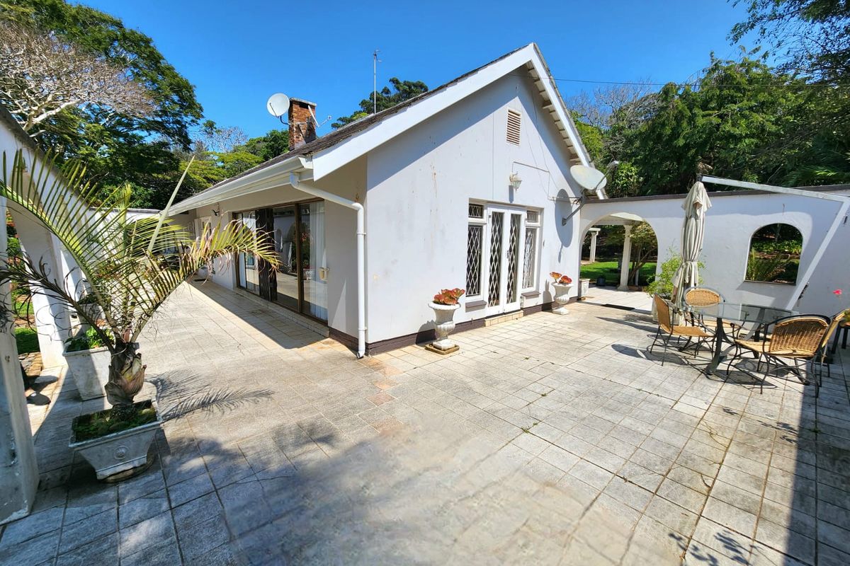 Smallholding Macadamia Nut Farm with Panoramic Distant Sea Views – Melville, Port Shepstone - Photo 5