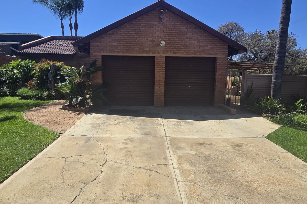 3 Bedroom House - Photo 5