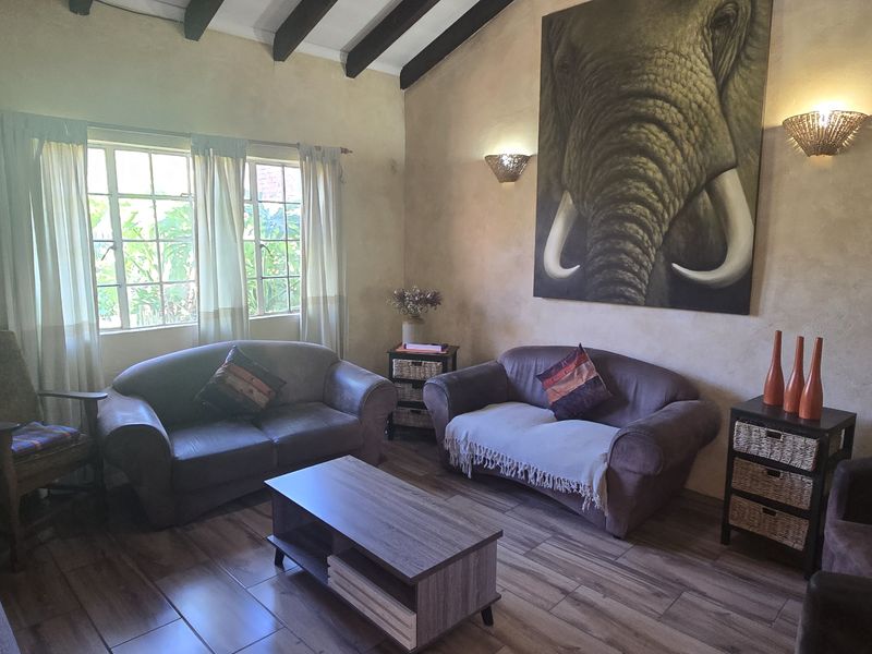 3 Bedroom House - Photo 2