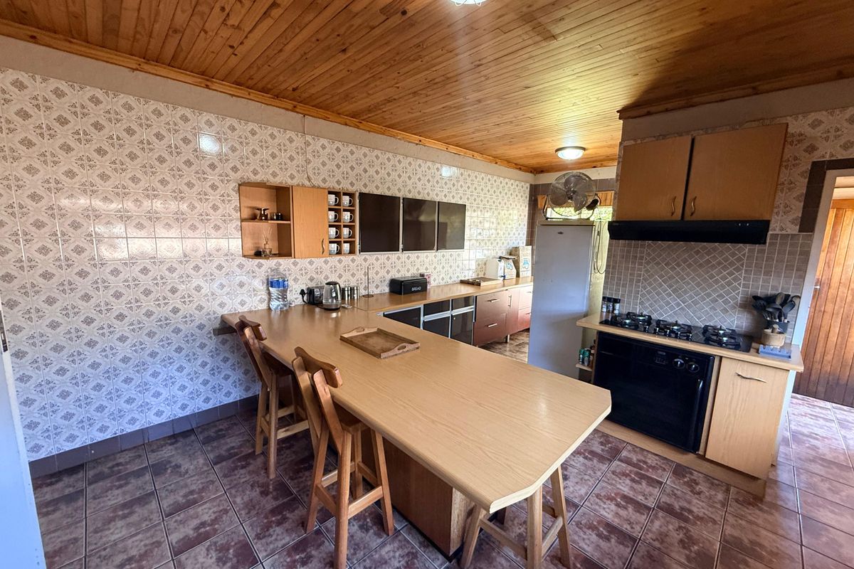 2 Homes in 1 + Borehole Bonus! - Photo 4