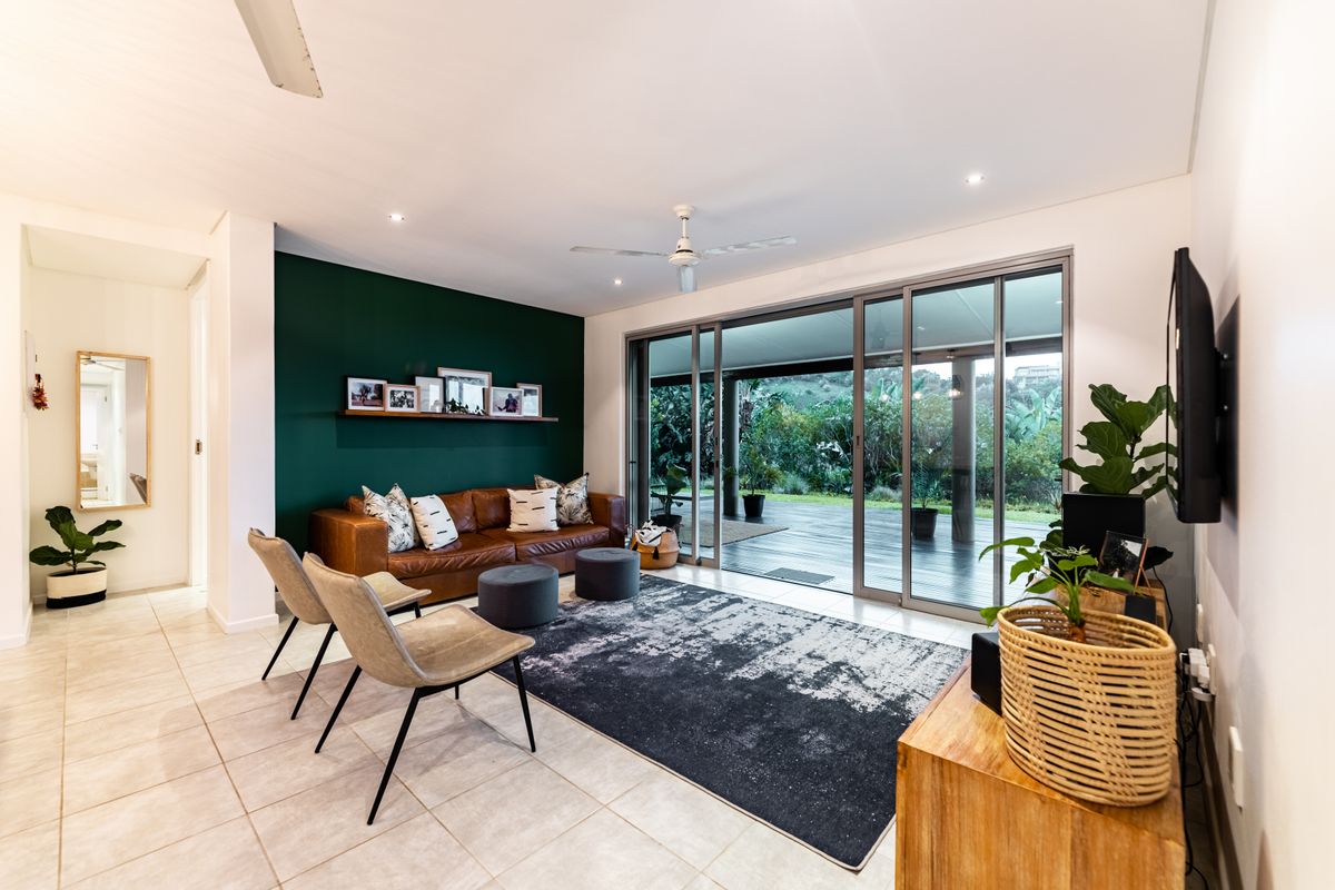 Elegant three bedroom home for sale - Photo 4