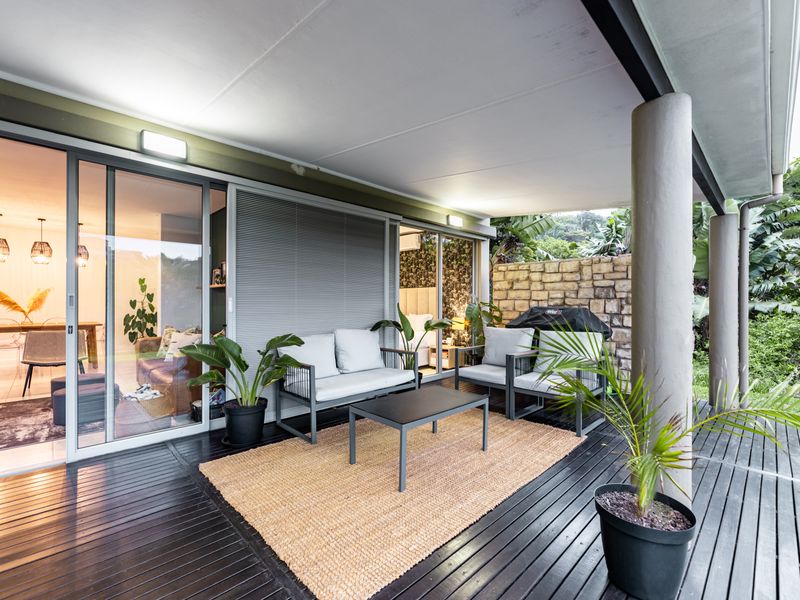 Elegant three bedroom home for sale - Photo 2