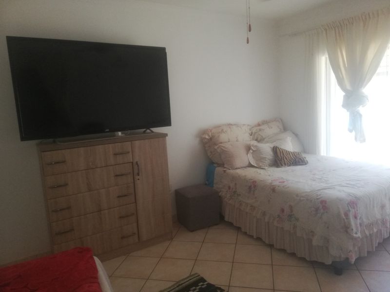 3-Bedroom Family Home for Sale - Photo 7