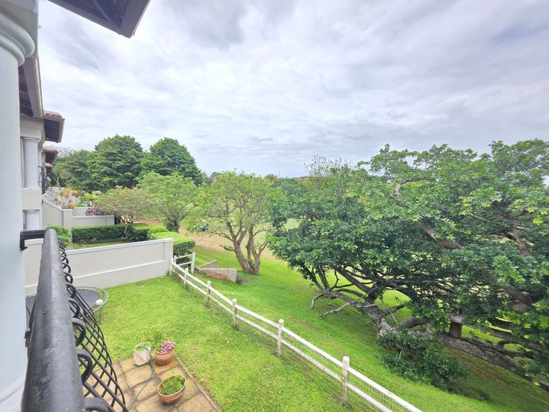 Elegant 3-Bedroom Townhouse with Fairway Views in Umhlali Golf Estate - Photo 3